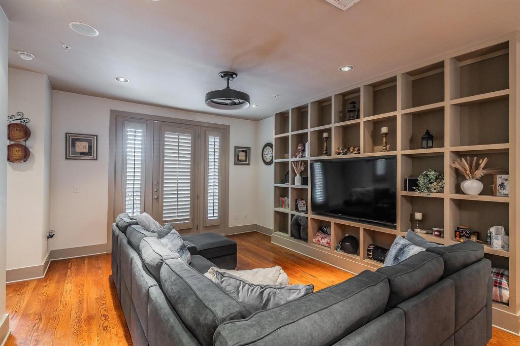 Park Cities Twnhms Amd - Residential