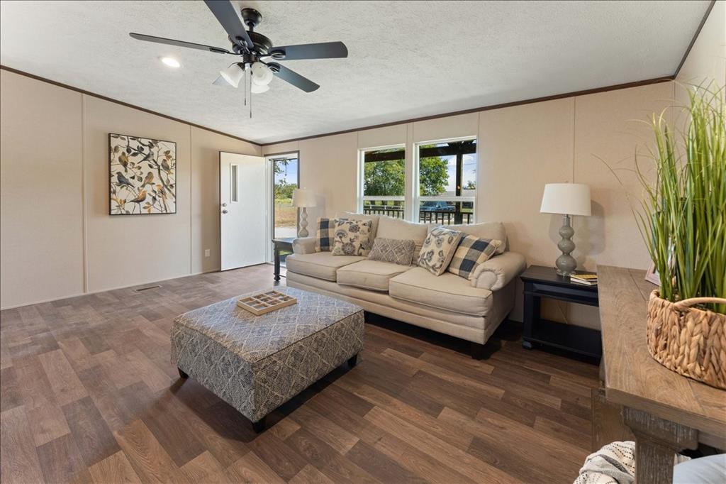 2437 County Road 4586