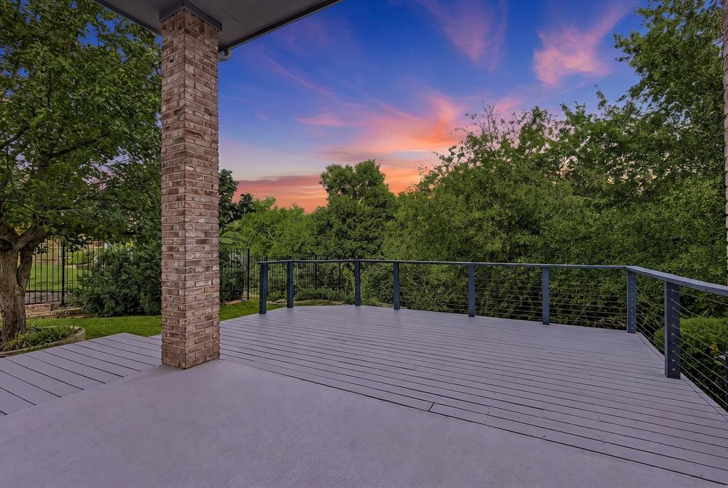 3102 Hillside Drive