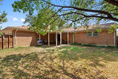 A home in Duncanville