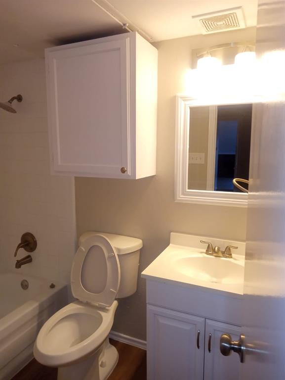 Richland Trace Condos - Residential