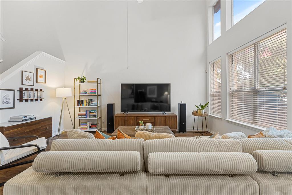 9824 Castlewood Drive