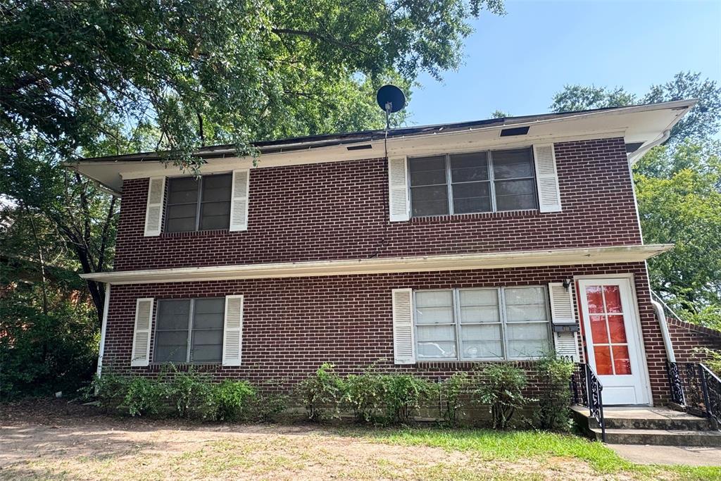 Colonial Hill Sub - Residential Income