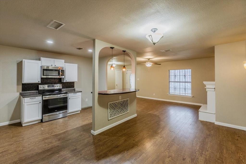 1445 Templecliff Drive