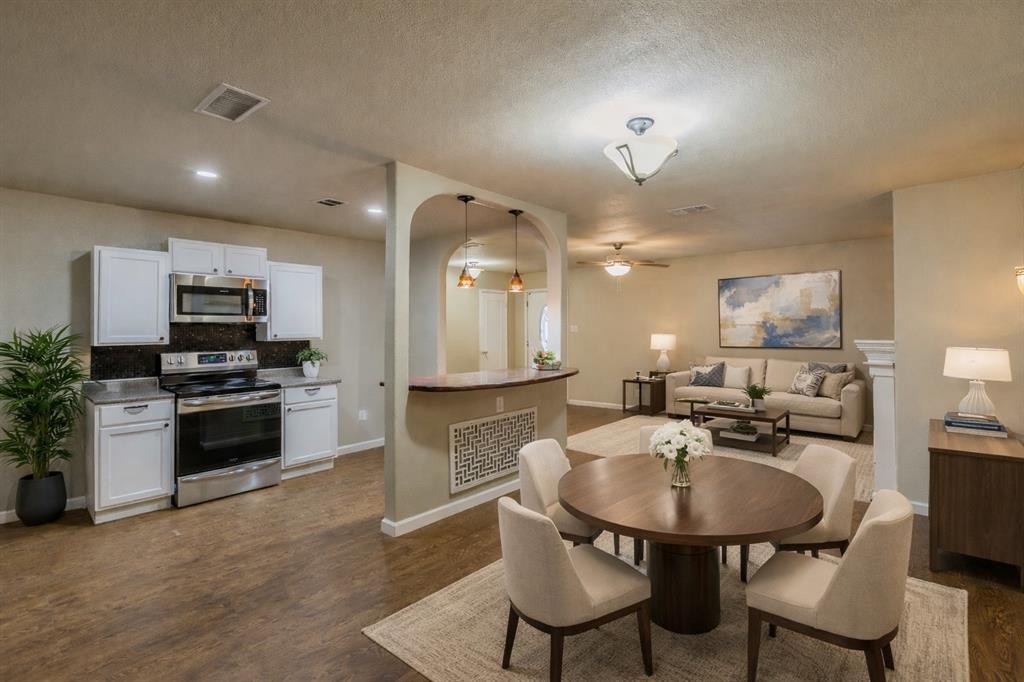 1445 Templecliff Drive