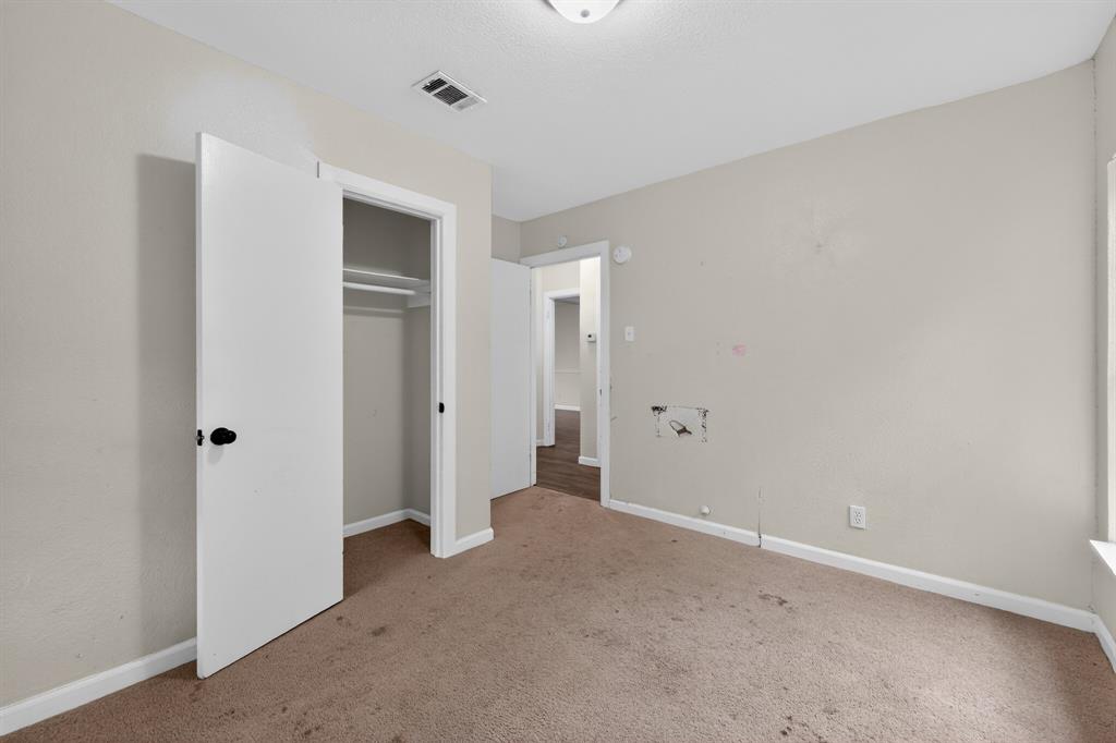Deerpath Village 04 - Residential
