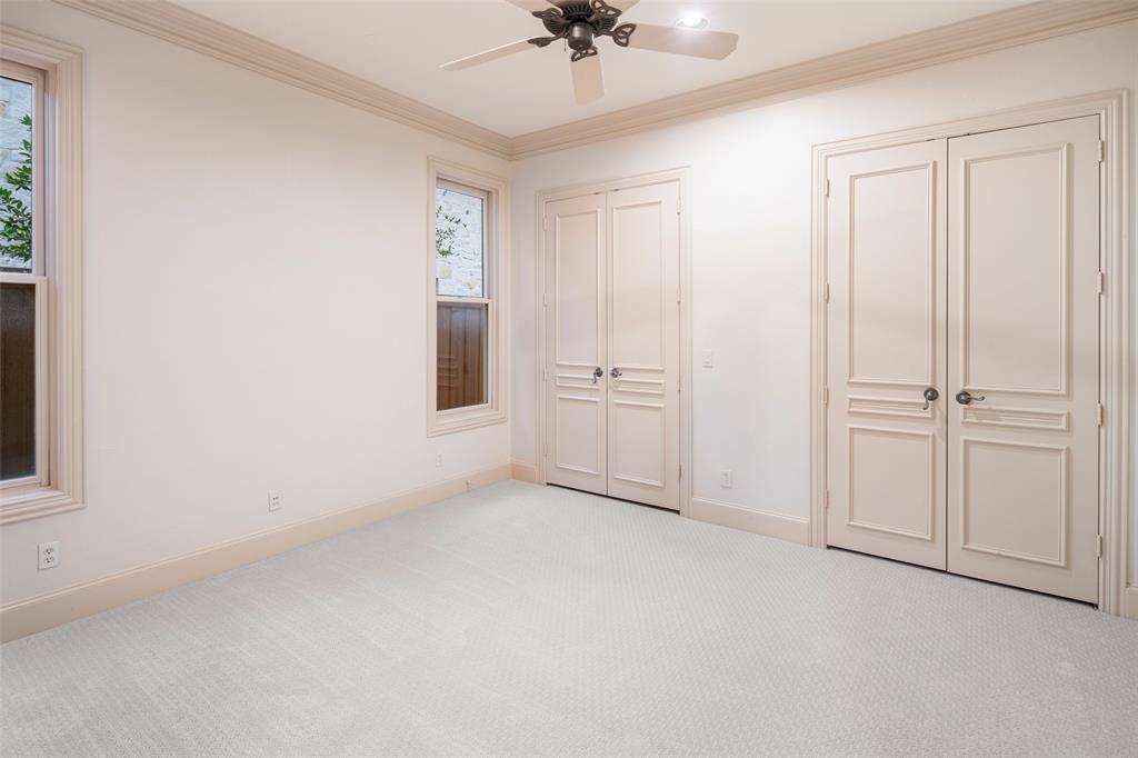 Jackson Heights 01 - Residential