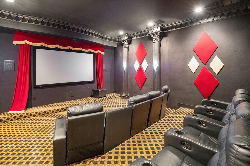 Jackson Heights 01 - Residential