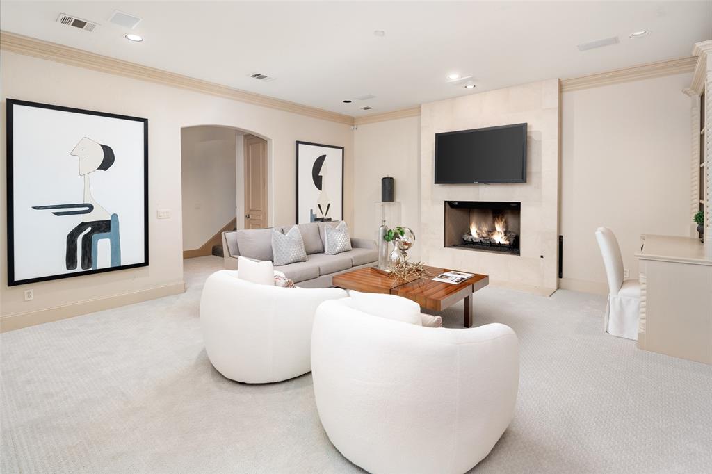 Jackson Heights 01 - Residential