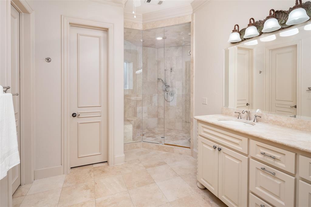 Jackson Heights 01 - Residential