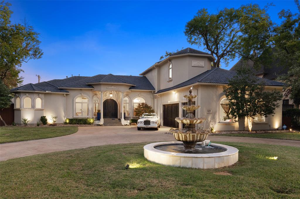 Jackson Heights 01 - Residential