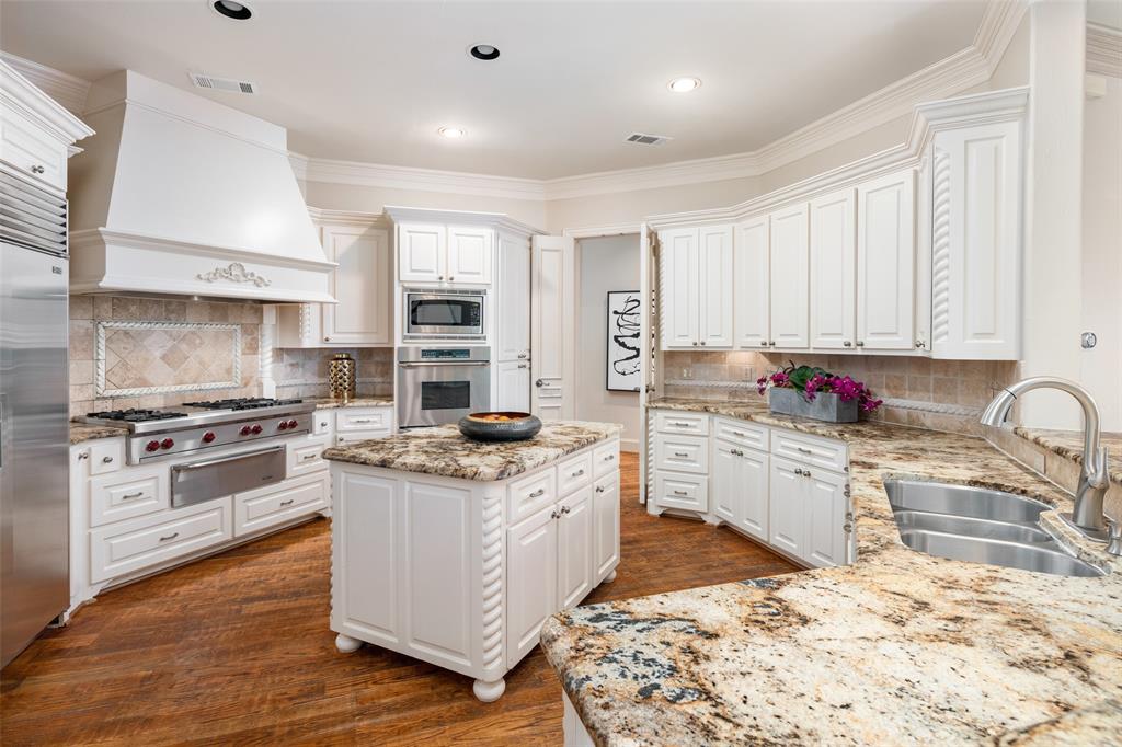 Jackson Heights 01 - Residential