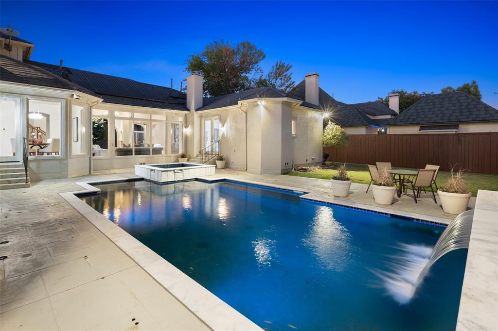 Jackson Heights 01 - Residential