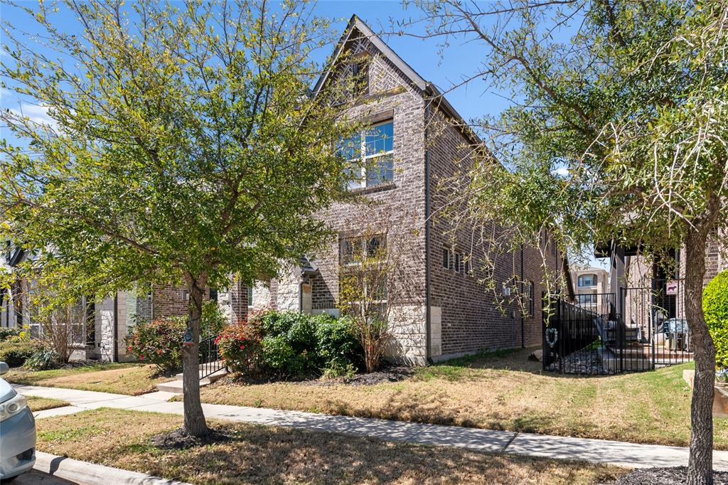 7108 Royal View Drive