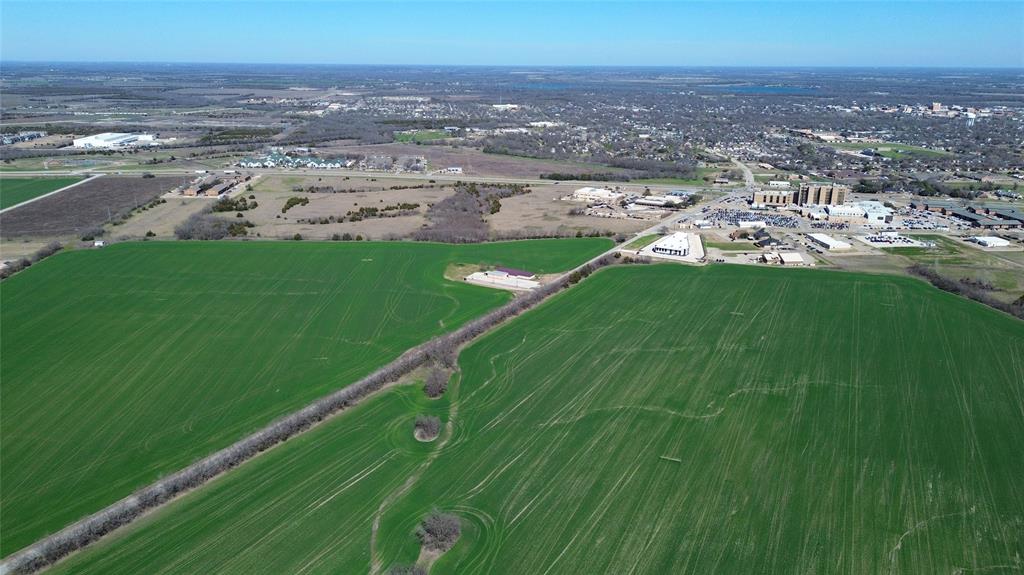 William R. Hart Survey - Land