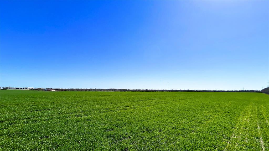 William R. Hart Survey - Land