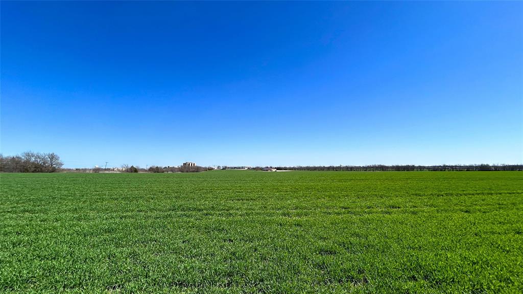 William R. Hart Survey - Land