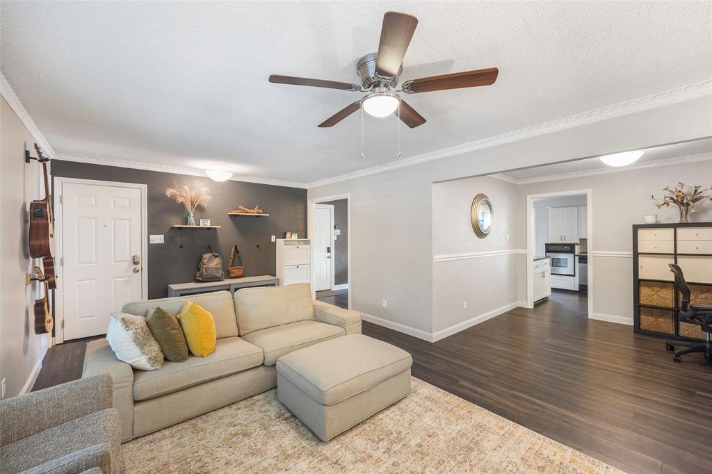 Sandhurst Manor - Residential