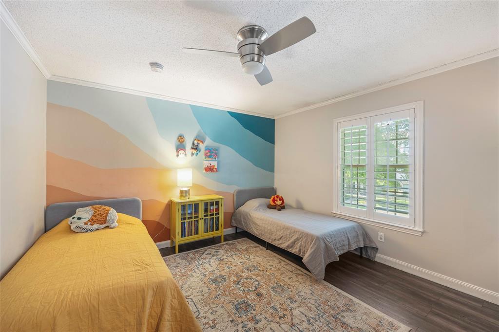 Sandhurst Manor - Residential