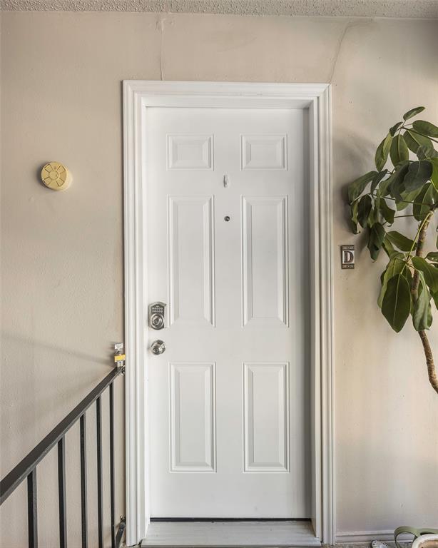 Sandhurst Manor - Residential