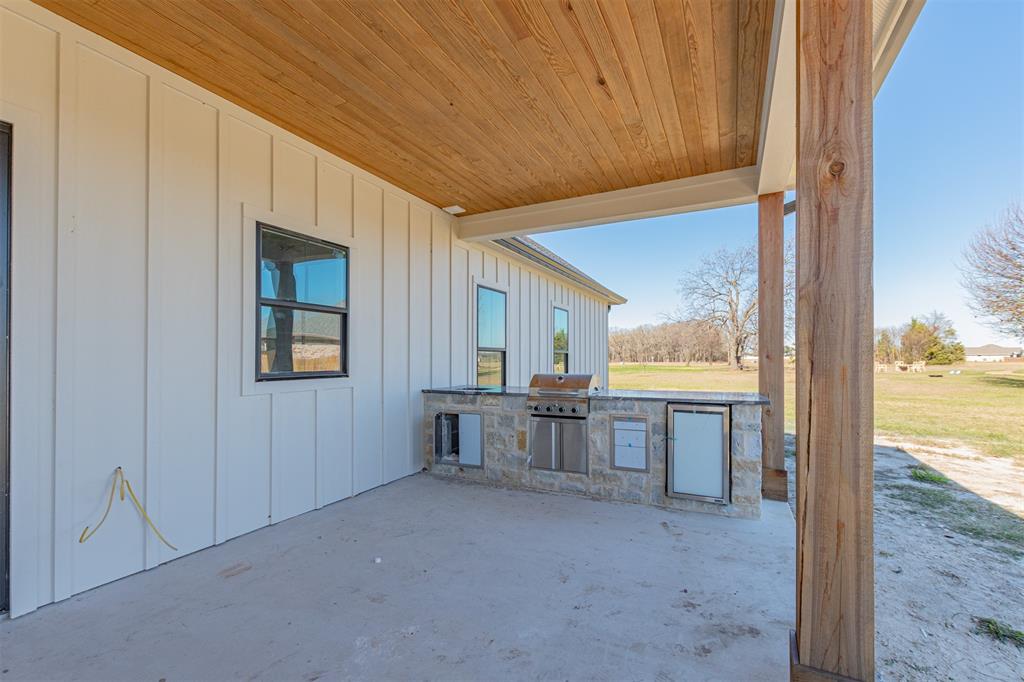 The Shores on Rihcland LChambers Lake - Residential