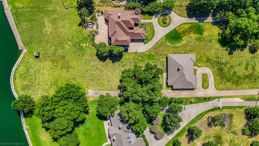 512 Terry Lane