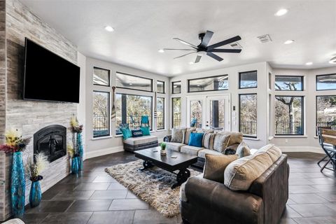 2100 Gene Court Granbury TX 76048