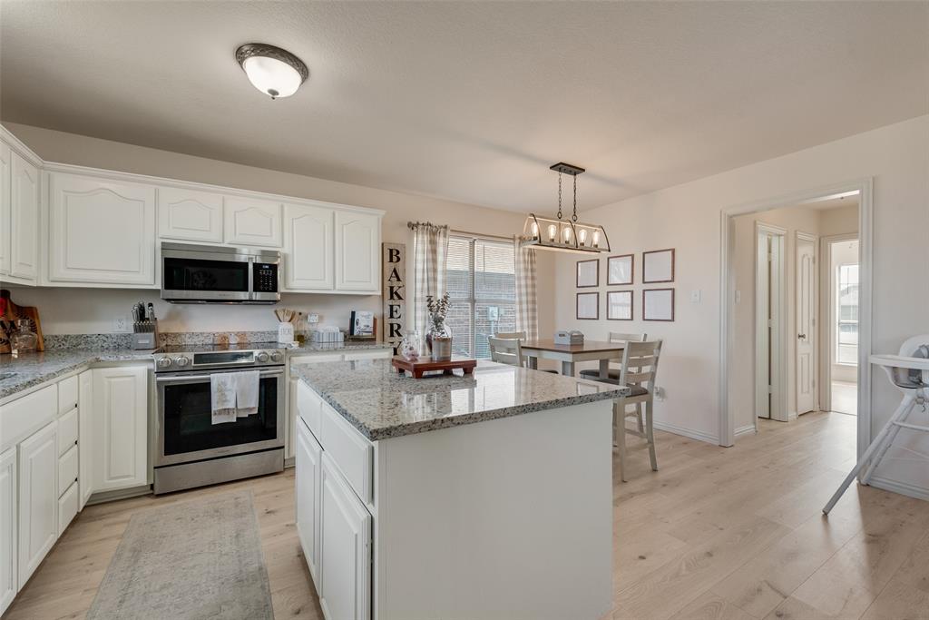 Virginia Estate - Residential