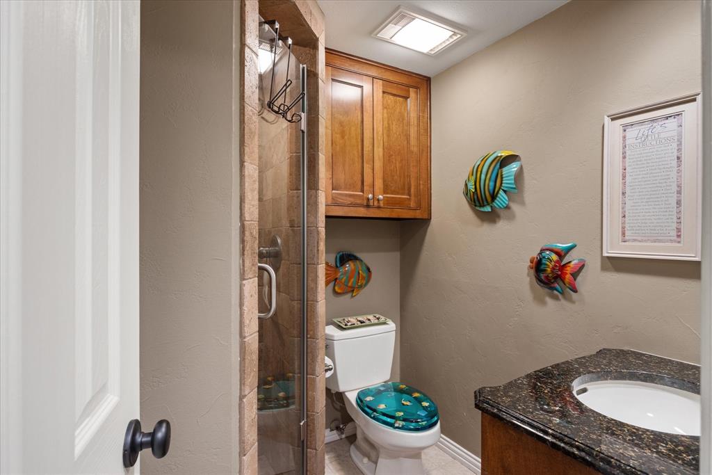 Lakecrest Manor - Residential