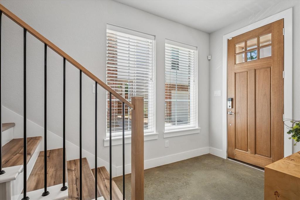 1020 Cavour Place