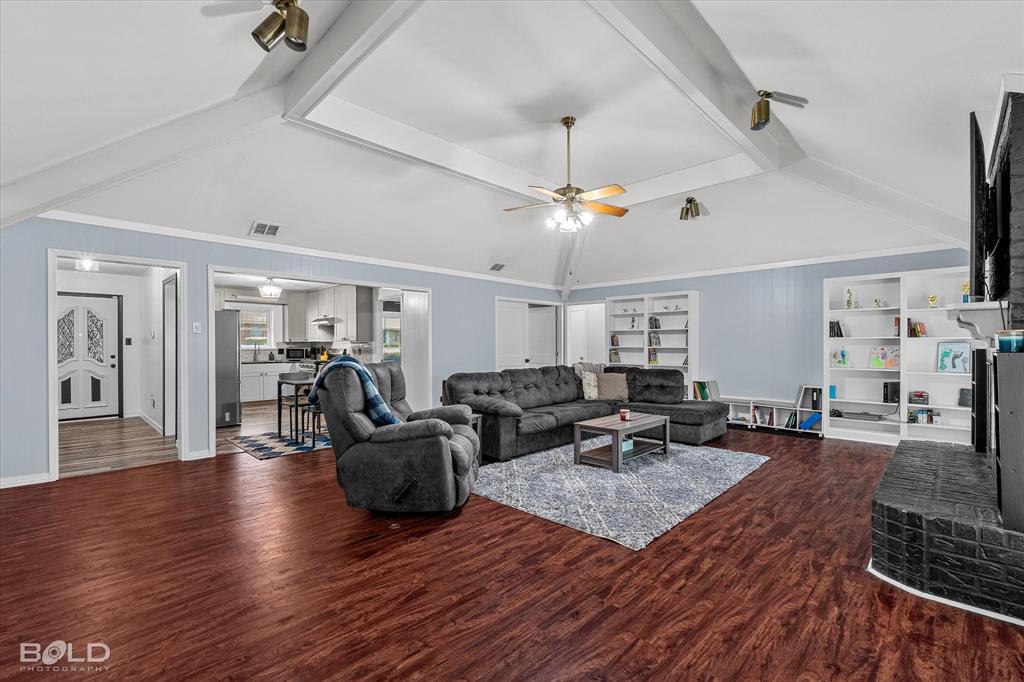 7016 Bobtail Drive