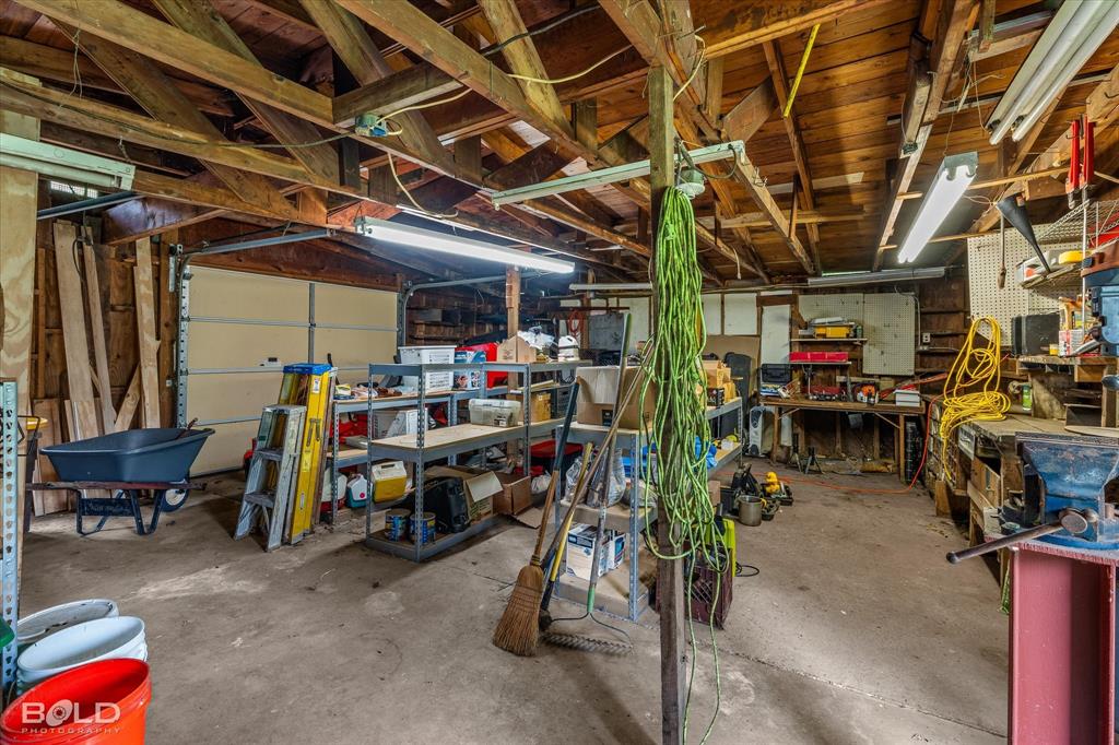 Shreveport, Louisiana 71105, United States, 3 Bedrooms Bedrooms, ,3 BathroomsBathrooms,Residential,Active,142571