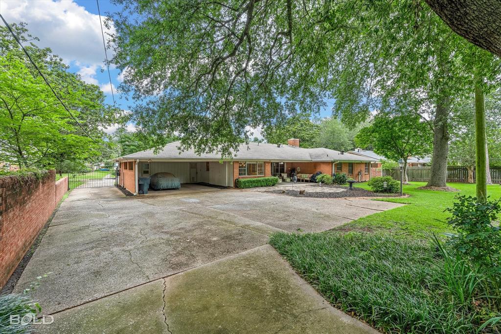 Shreveport, Louisiana 71105, United States, 3 Bedrooms Bedrooms, ,3 BathroomsBathrooms,Residential,Active,142571