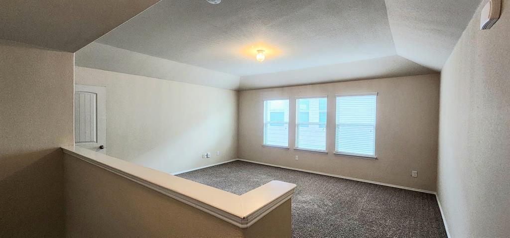 Pecan Ridge Estates Ph Two - Residential Lease