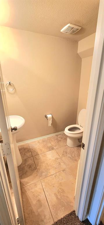 Pecan Ridge Estates Ph Two - Residential Lease