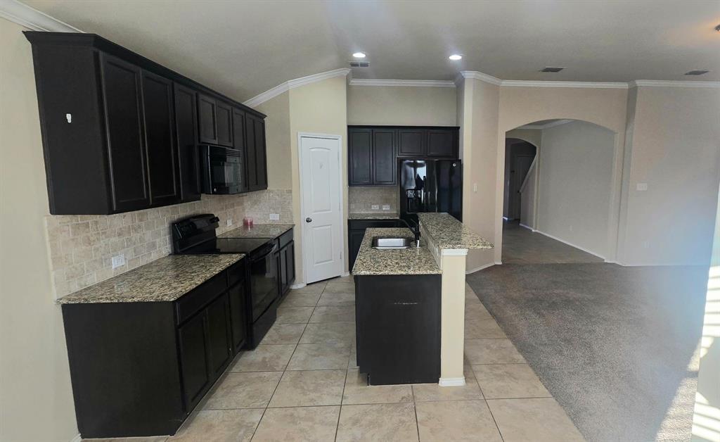 Pecan Ridge Estates Ph Two - Residential Lease