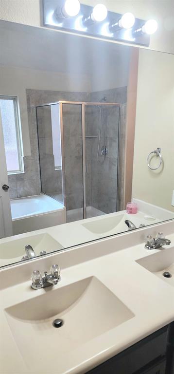 Pecan Ridge Estates Ph Two - Residential Lease