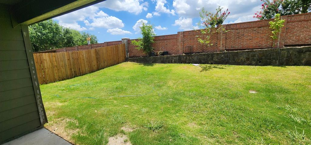 Pecan Ridge Estates Ph Two - Residential Lease