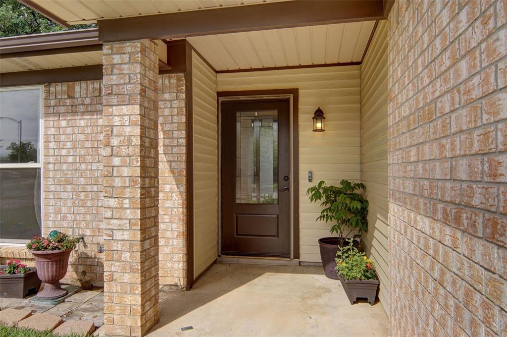 7405 Meadowdale Drive