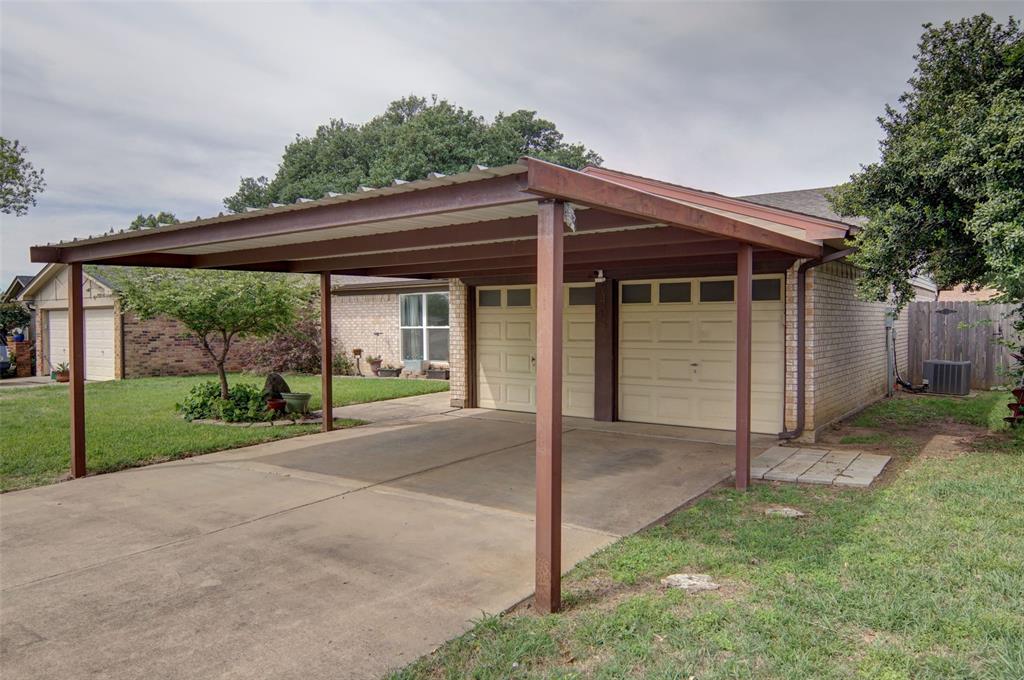 7405 Meadowdale Drive