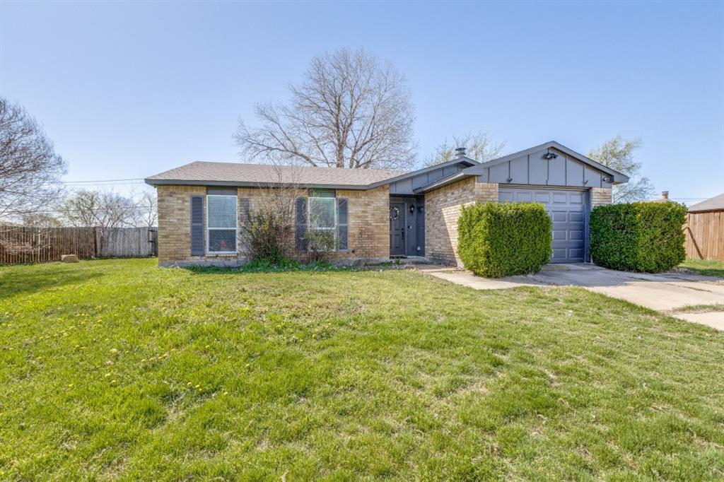 2308 Foxglen Court