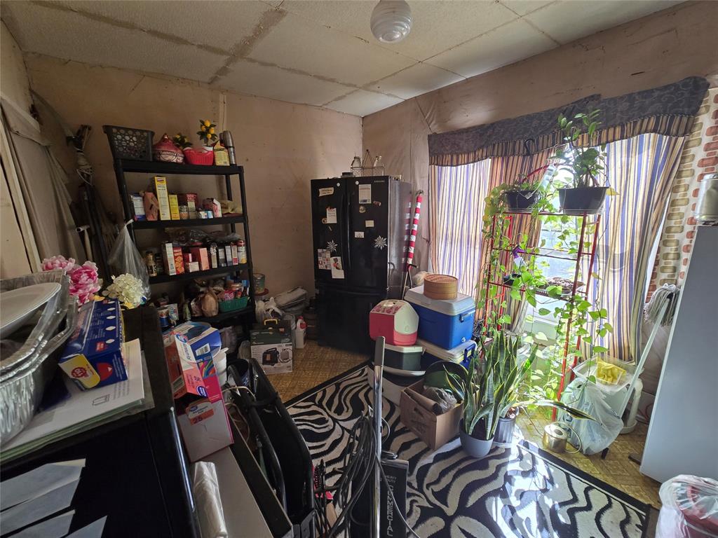 F&Sw Blundell 10 - Residential