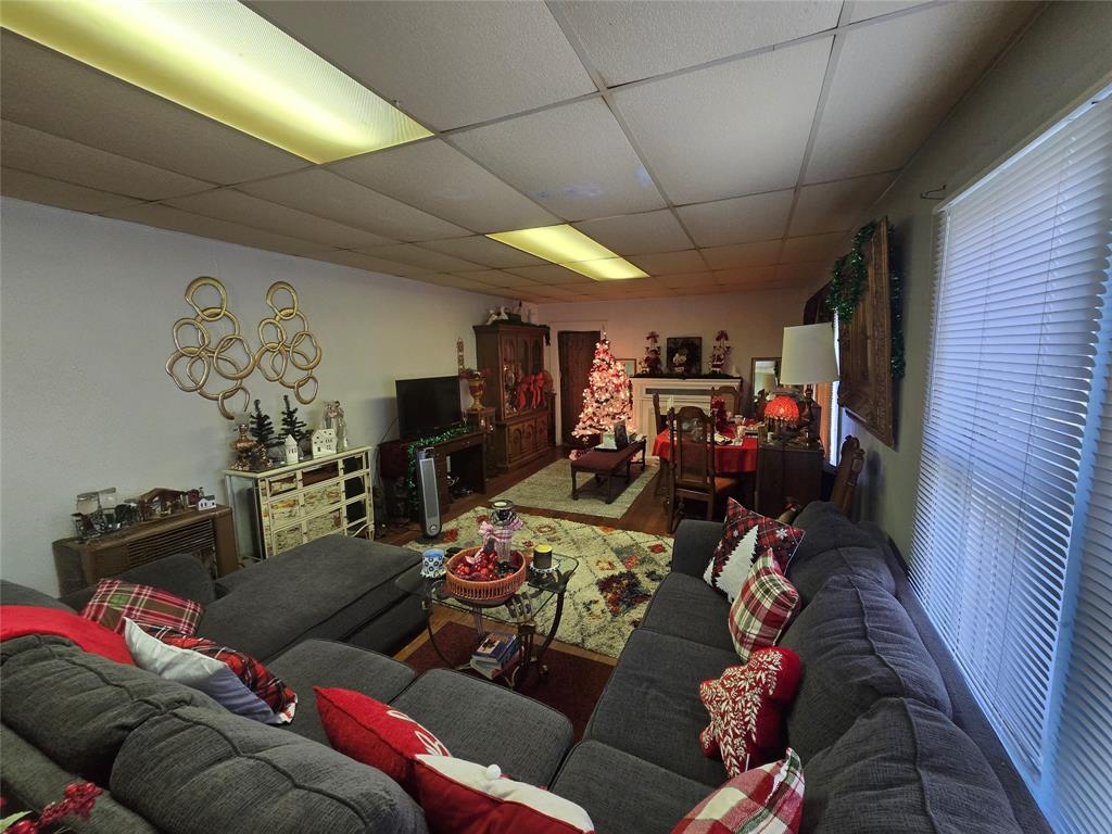 F&Sw Blundell 10 - Residential