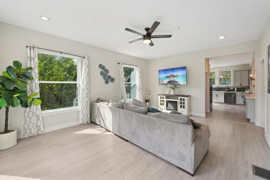 Terrell Rev - Residential