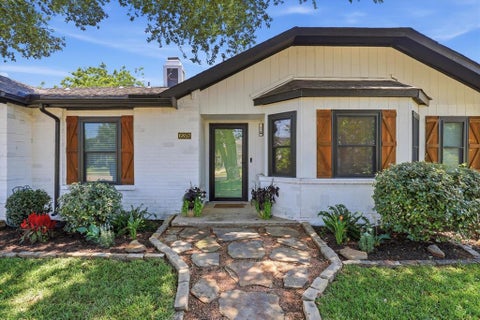 Tiny photo for 6857 Younger Drive, The Colony, TX 75056 (MLS # 21396285)
