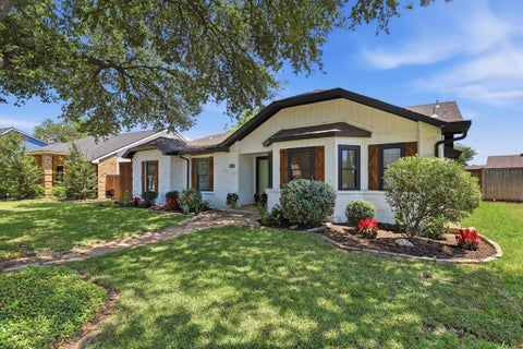 Tiny photo for 6857 Younger Drive, The Colony, TX 75056 (MLS # 21396285)