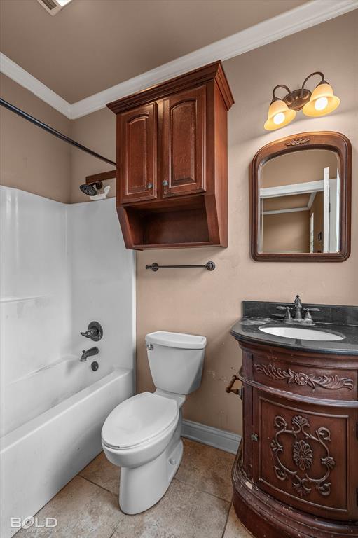 Village Tiburon 06 - Residential