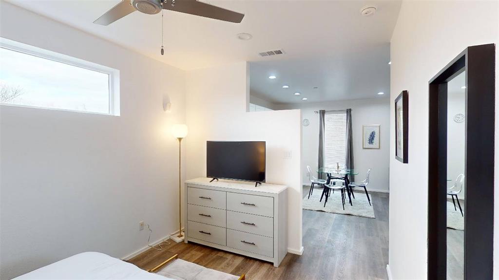 Trunk Ave Twnhms - Residential Lease