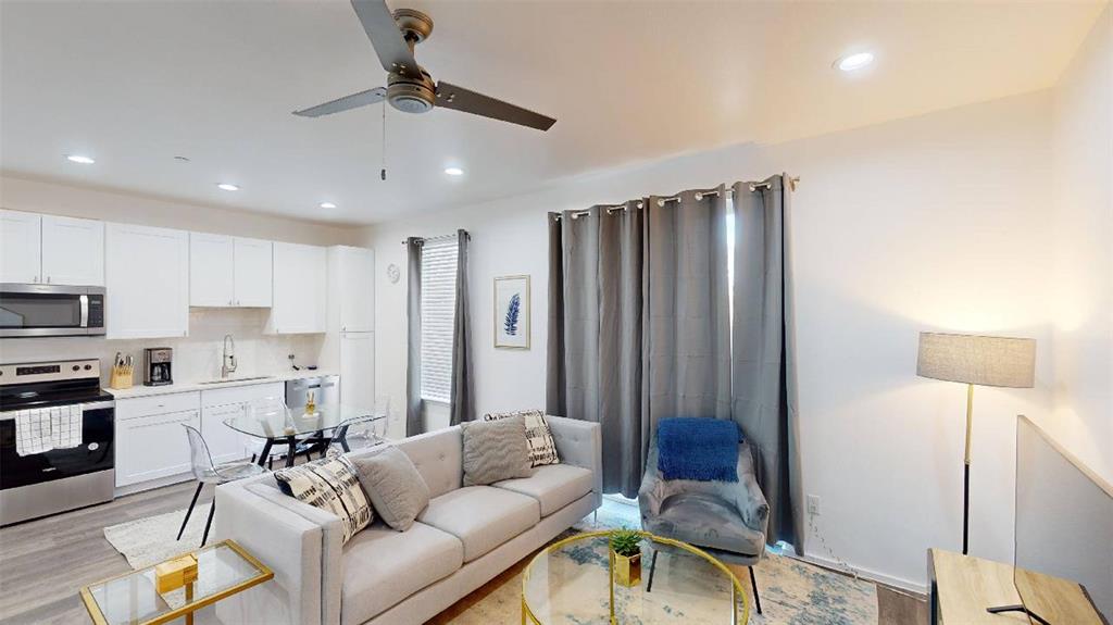 Trunk Ave Twnhms - Residential Lease