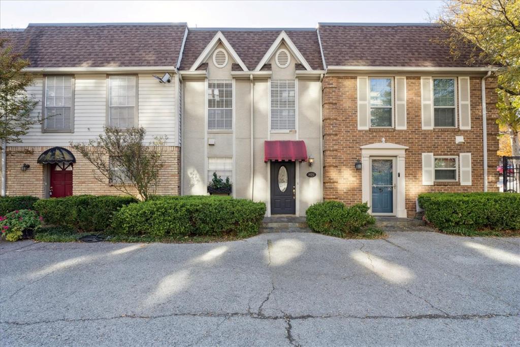 Dickason Condo 3627 - Residential Lease